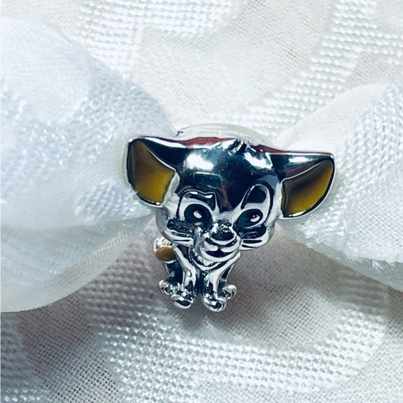 🦁 NWOT Simba Charm - The Lion King ✨ - Picture 9 of 10